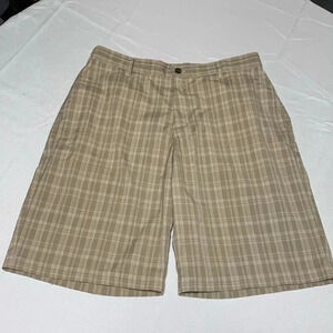 Adidas Men’s plaid golf Shorts Size 35 EUC